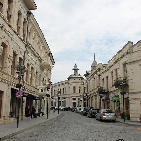Guesthouse Medea On Pushkini 4 Kutaiszi Kültér fotó