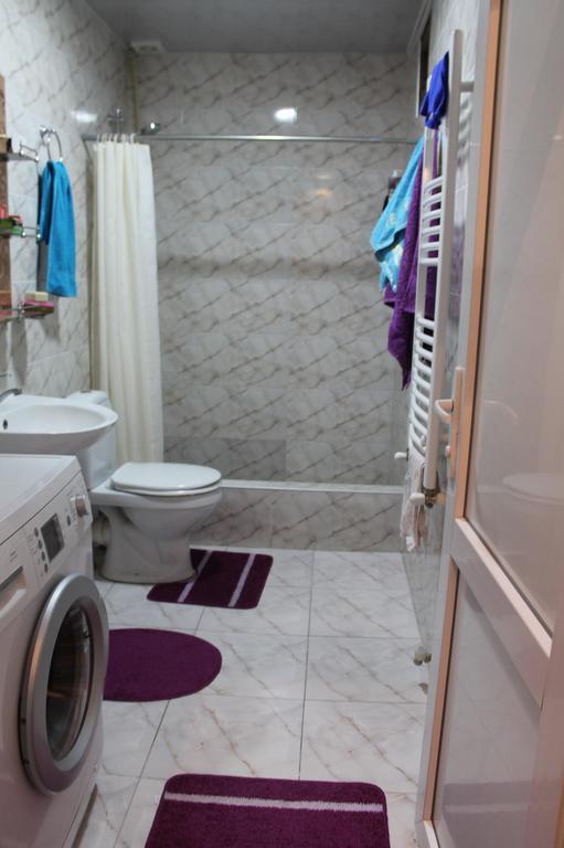 Guesthouse Medea On Pushkini 4 Kutaiszi Kültér fotó