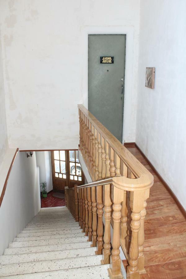 Guesthouse Medea On Pushkini 4 Kutaiszi Kültér fotó